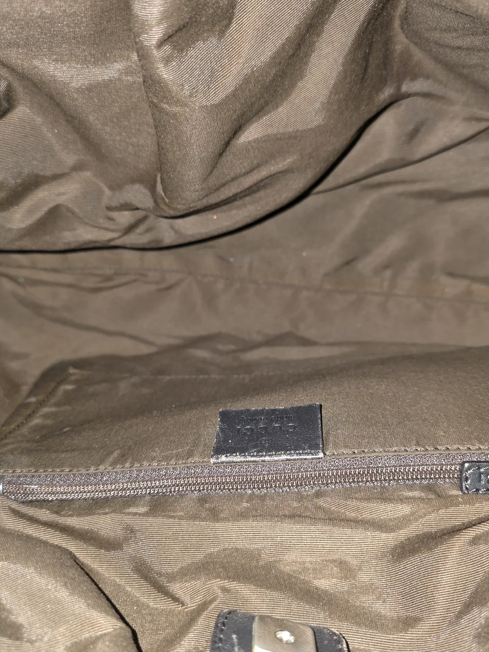 Vintage Gucci GG Monogram Canvas Hobo Bag – Tom Ford Era - Picture 13 of 16